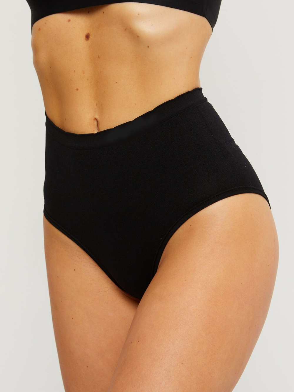 Высокие гладкие бесшовные трусики (Размер: 3X) (Цвет: черный)