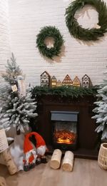 Заснеженная елка на ножке «Иветта» (Литая хвоя) 240 см / 2,4 м