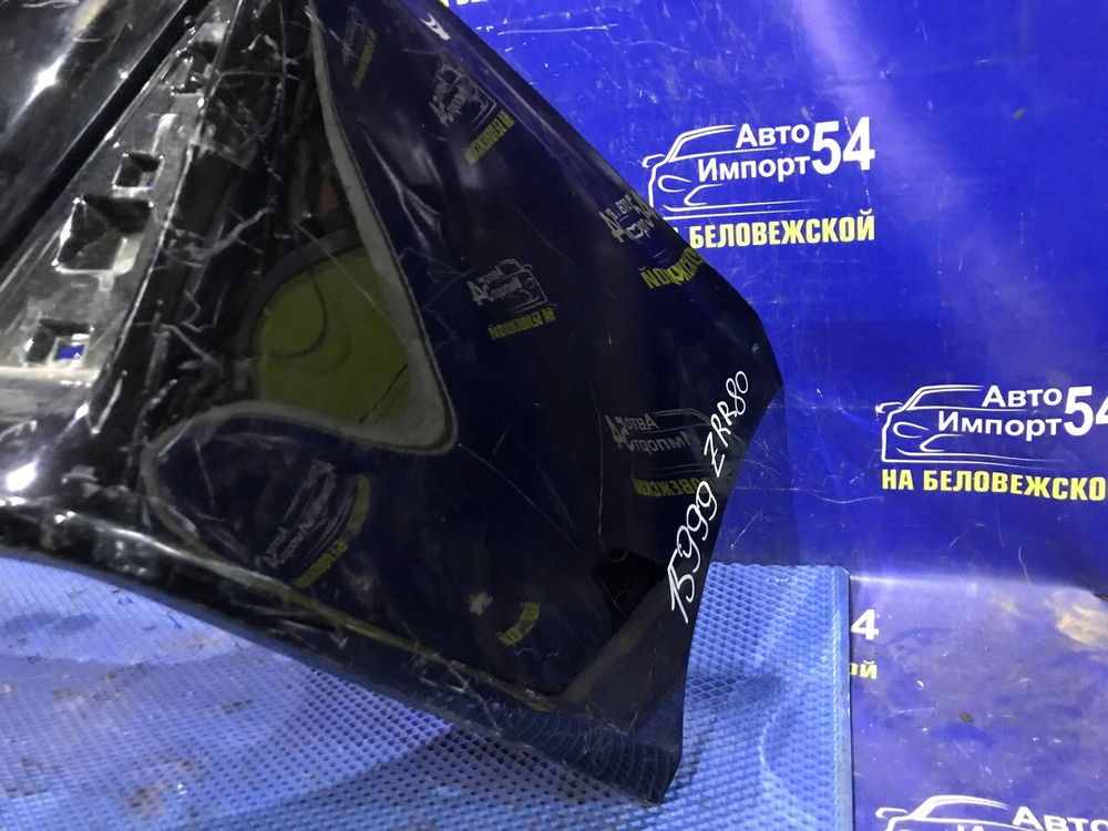 Бампер задний TOYOTA VOXY 2014-2017