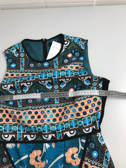 Платье Incity красивое 40 размер