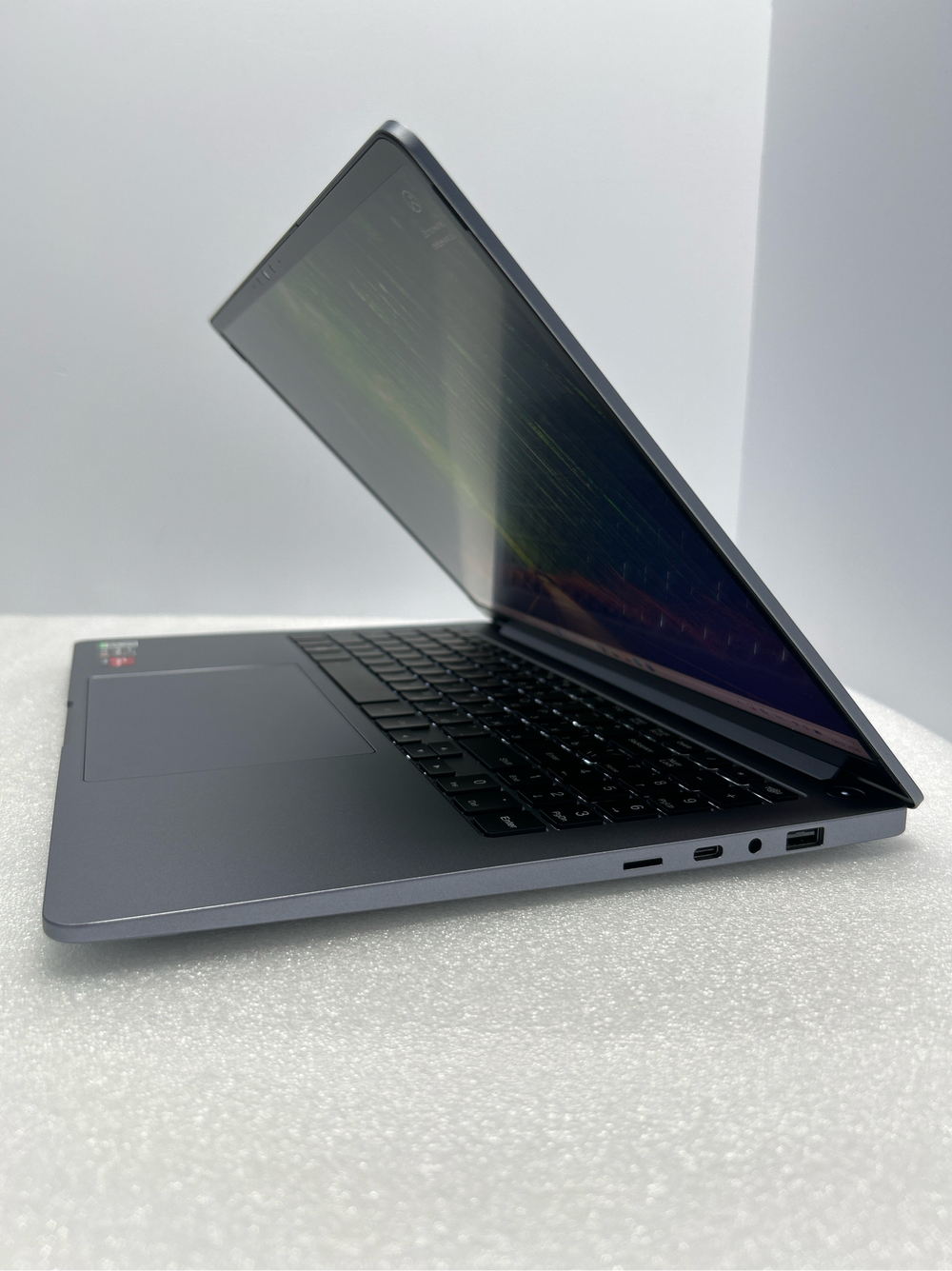 Ноутбук Infinix InBook Y3 Max 16"/Ryzen 5-5500U/RAM 16GB/SSD 512GB/AMD Radeon Graphics/1920x1200/IPS/Windows 11/Подсветка - кл:LED/серебристый. Состояние: A1