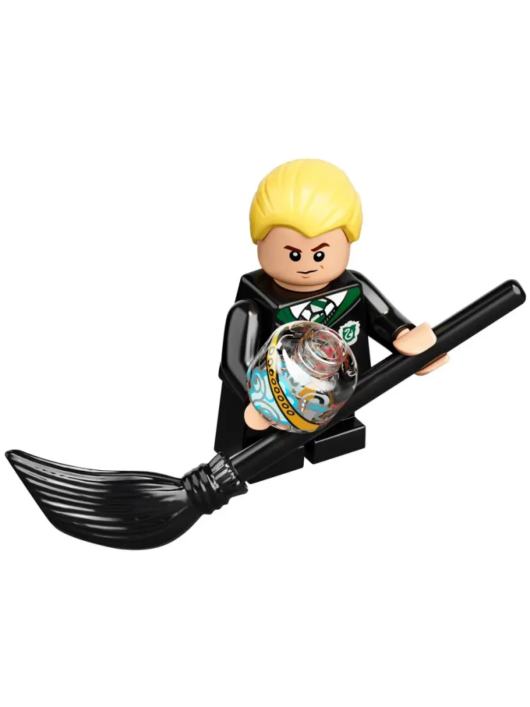 Конструктор 76395 Harry Potter Хогвартс: первый урок полётов