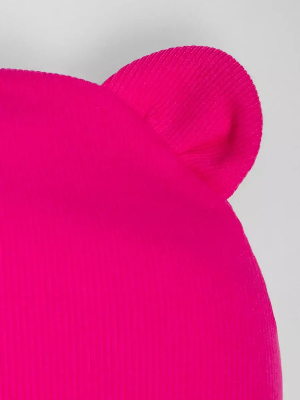 Шапка для девочки с ушками и снуд