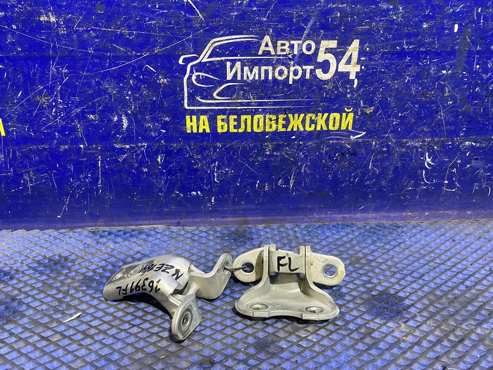 Петля двери передней левой TOYOTA COROLLA AXIO 2012-2017