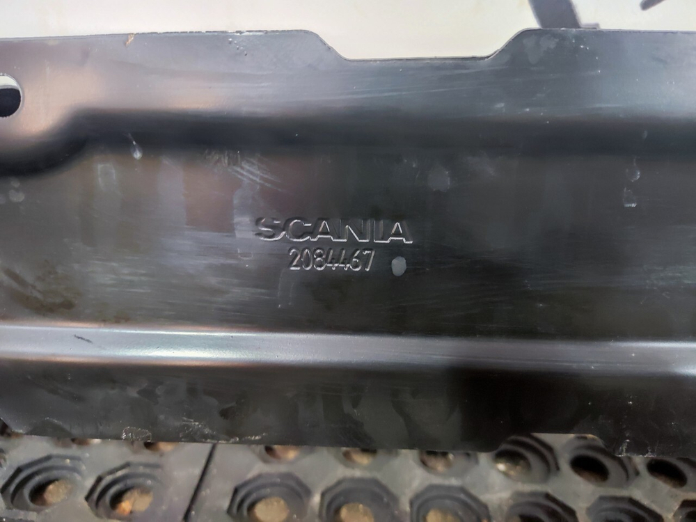 Кронштейн панели салона 2020г.