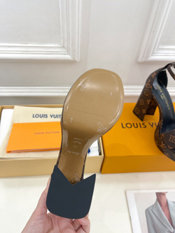 Louis Vuitton Shake Platform Sandal