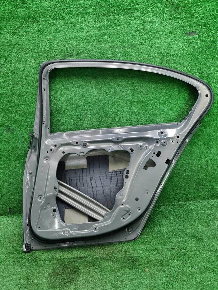 Дверь задняя правая BMW 7er G11 (2015-2022)