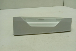 ZWG7102V кт137 Крышка дозатора порошка для стиральной машины Zanussi 155230500 б/у