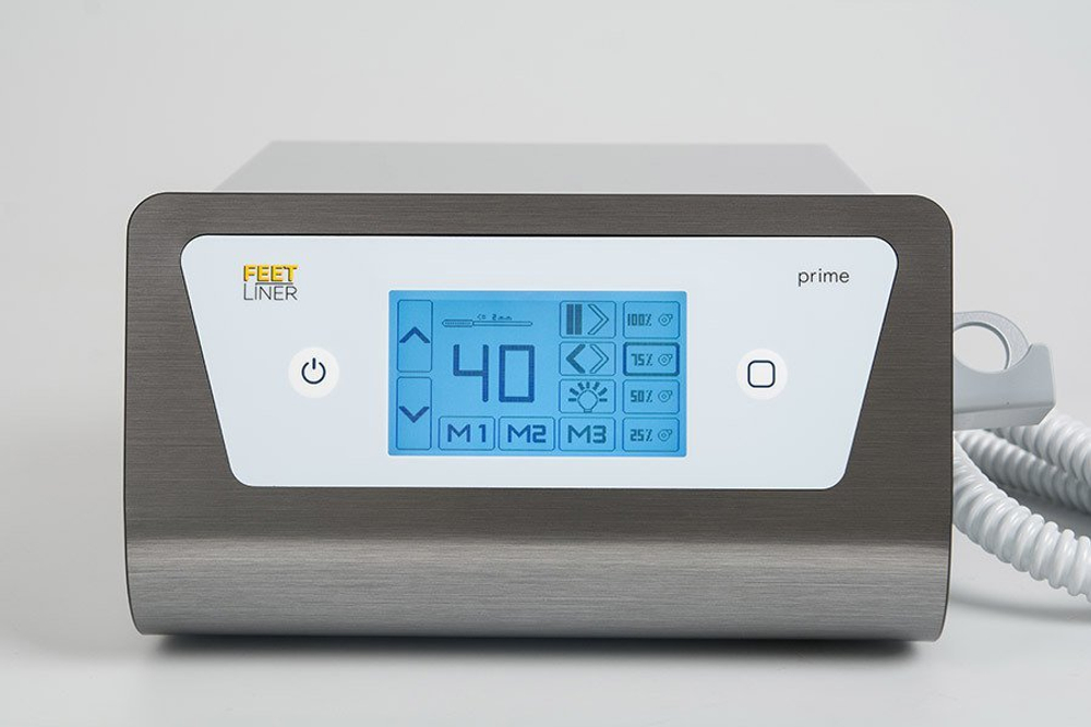 FeetLiner Prime - Педикюрный аппарат с пылесосом и подсветкой
