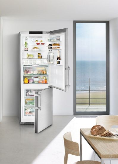 Холодильник Liebherr CBNPes 5758