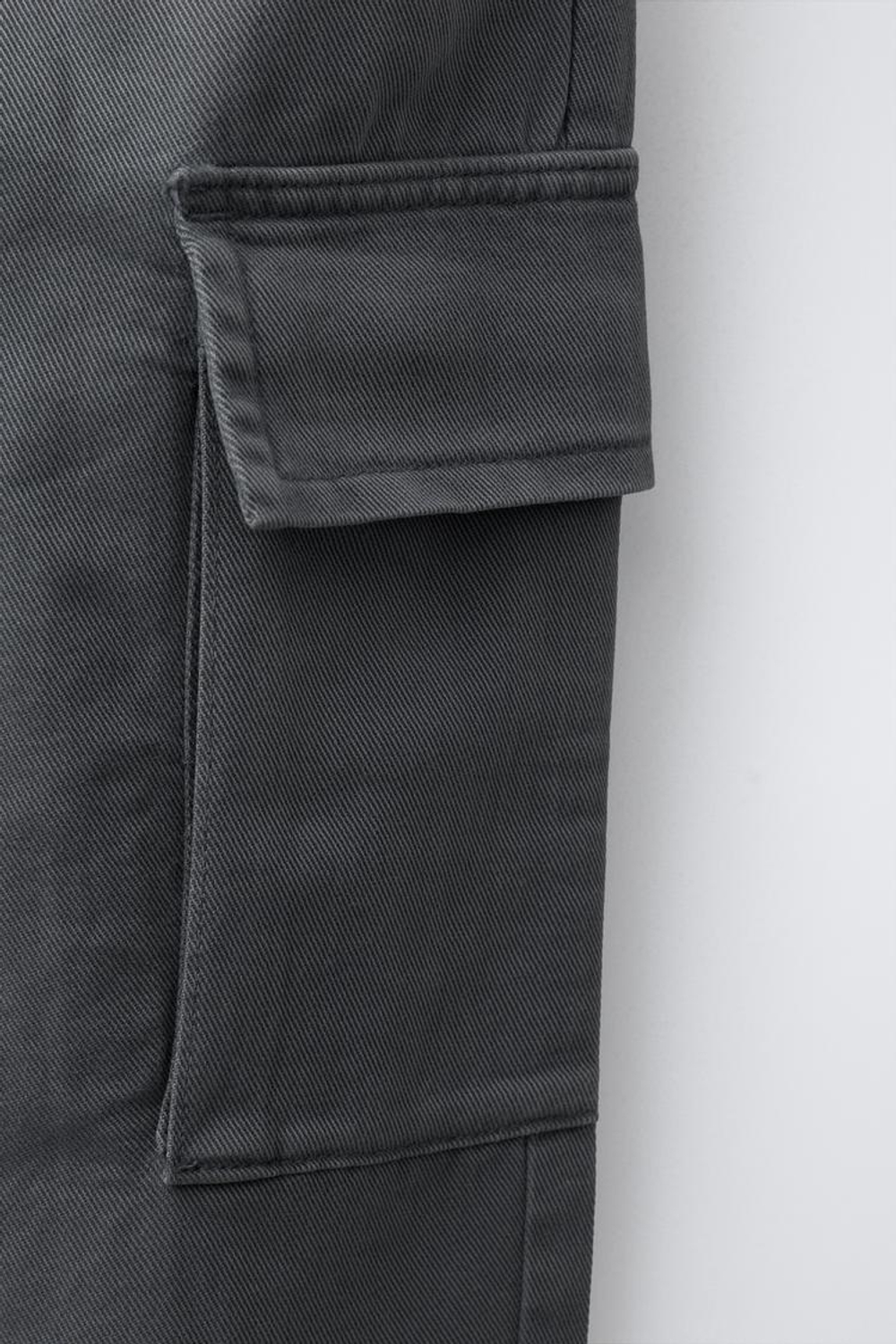 ZARA БРЮКИ КАРГО ИЗ ТВИЛА, СЕРО-СИНИЙ