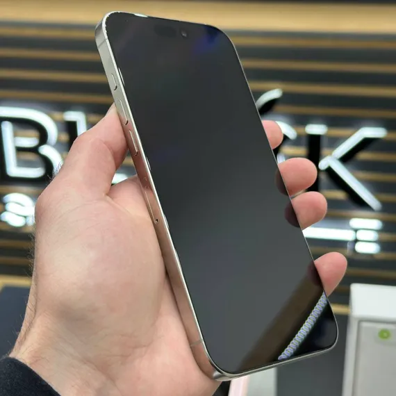 Б/У Телефон Apple iPhone 16 Pro Max 256Gb Natural 90% (H5Q76J1915)