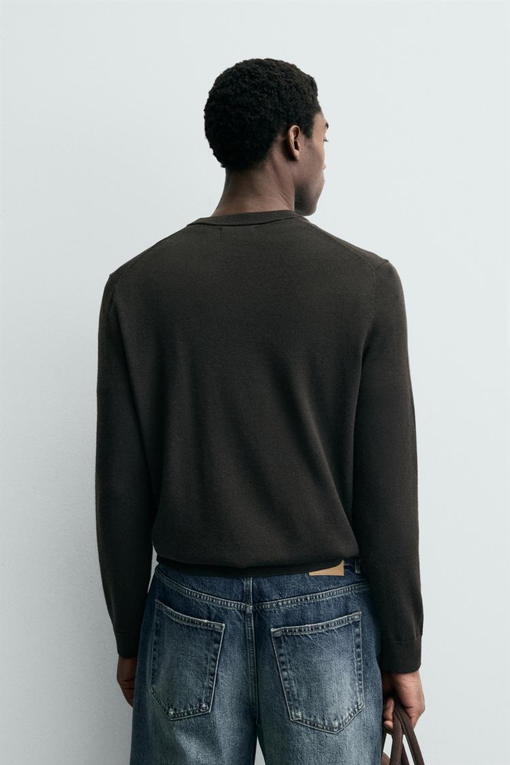 ZARA СВИТЕР ИЗ 100% ШЕРСТИ С V-ОБРАЗНЫМ ВЫРЕЗОМ, ШОКОЛАДНЫЙ