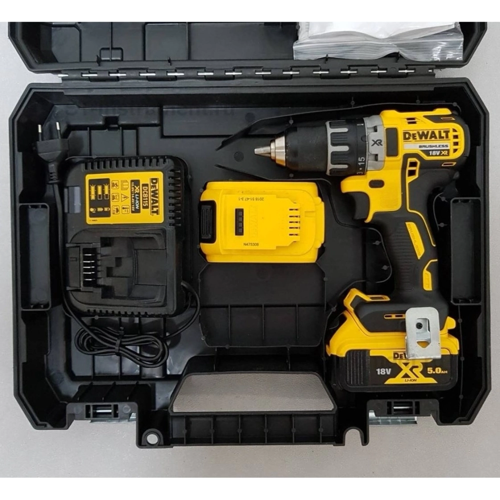 Дрель-шуруповерт аккумуляторная DeWalt DCD791P2