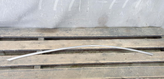 Молдинг двери передней левой Mercedes E (W213) 16-нв Б/У Оригинал A2136909504