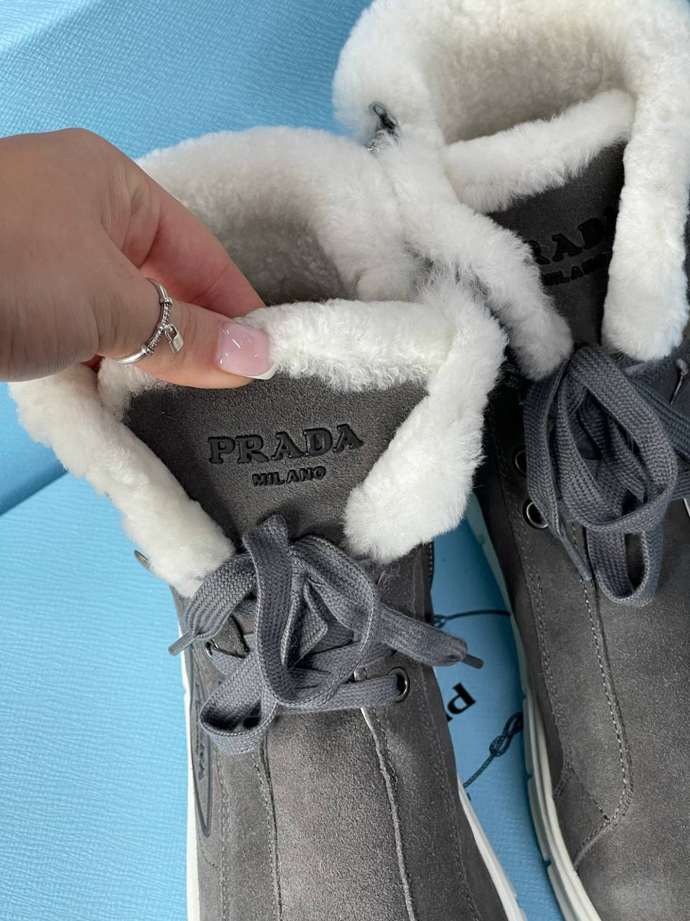Ботинки Prada