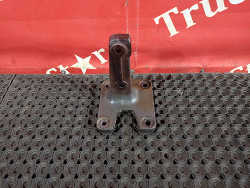 Кронштейн ящика АКБ