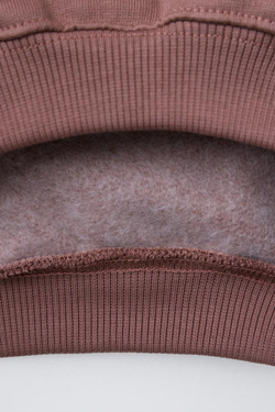 ZARA ТОЛСТОВКА С ТЕКСТОВЫМ ПРИНТОМ, ТЕМНО-ЛИЛОВЫЙ