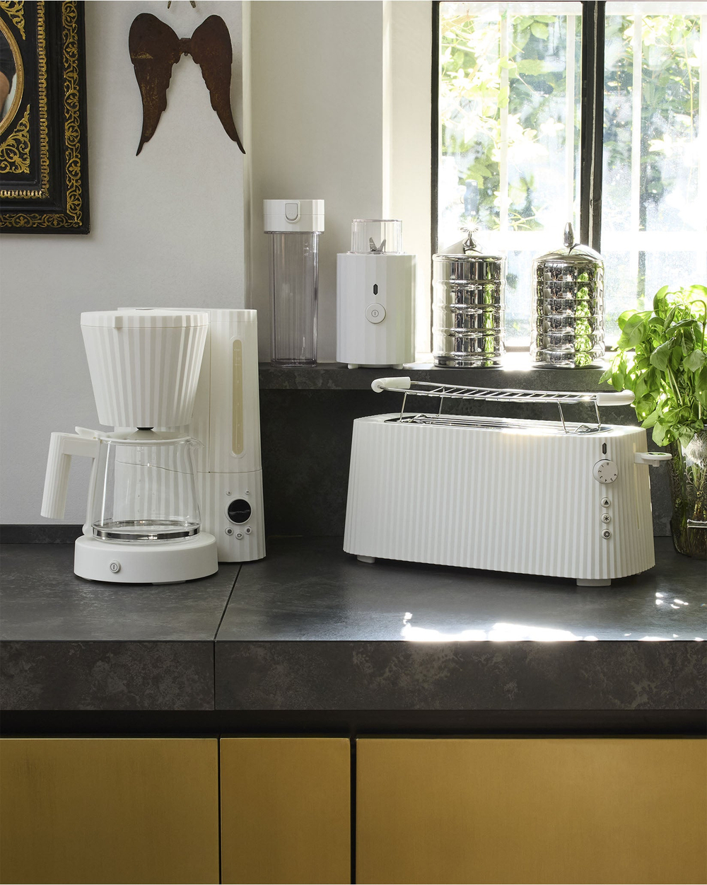 Капельная кофеварка Alessi Plissé, White