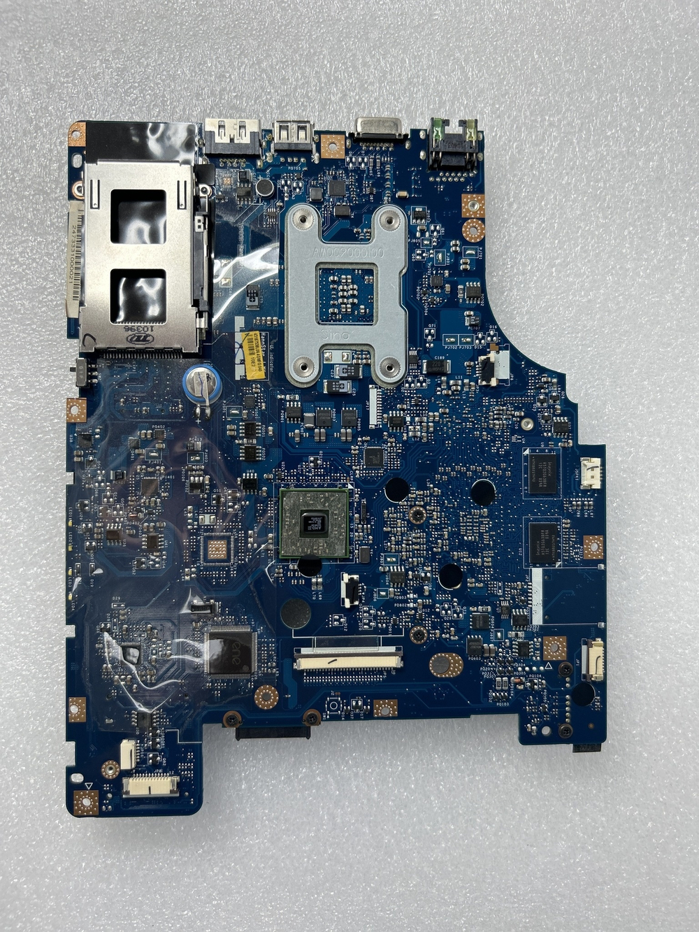 Материнская плата для ноутбука Lenovo Z465 NAWE5 LA-5753P MB DIS/1G/GLAN/BT (11012714), оригинал