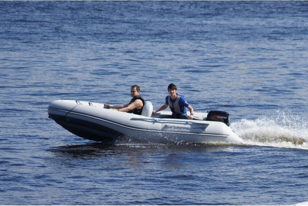 Надувная ПВХ-лодка BADGER Air Line 420, Серый