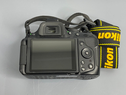 Nikon D5200 kit 18-55mm 6.200 кадров