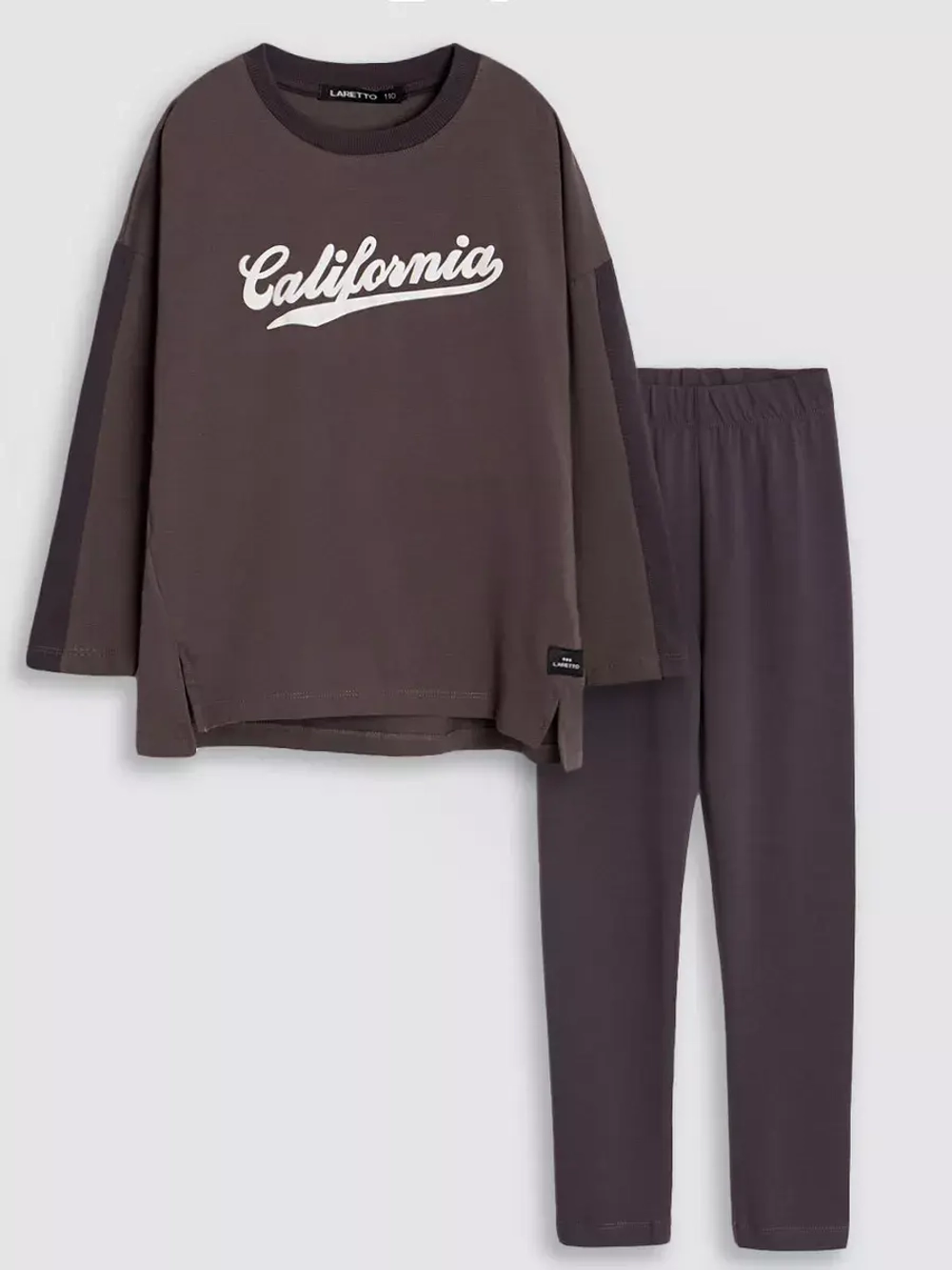 Спортивный костюм для девочки на весну с леггинсами