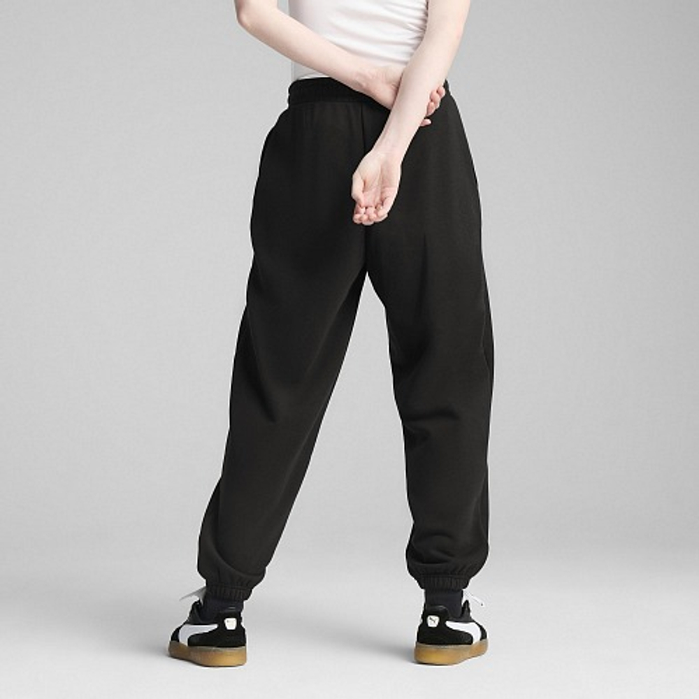 Брюки спортивные женские PUMA WARDROBE ESS Relaxed Sweatpants TR cl
