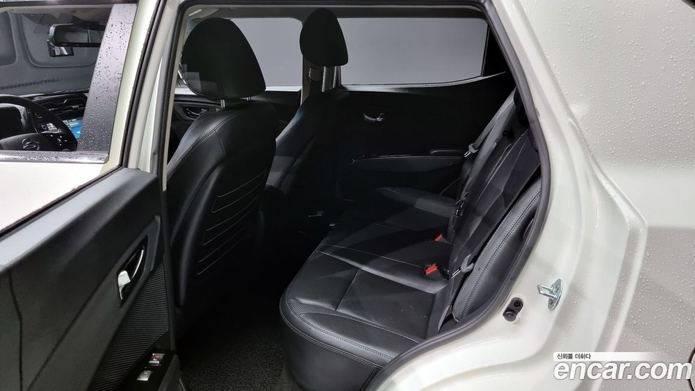 KG Mobility (Ssangyong) Tivoli Air 1.5 A3 2WD (12.2021)