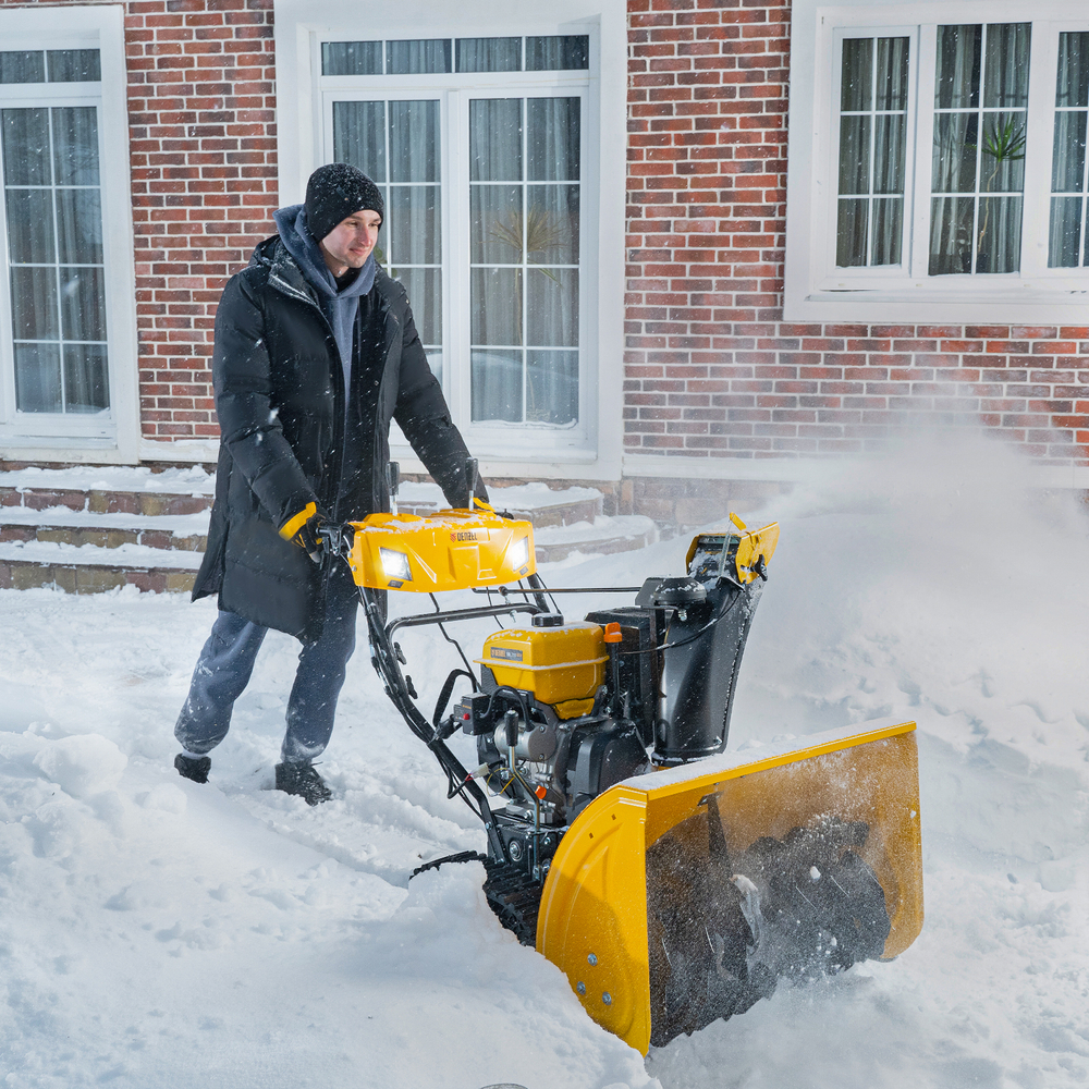 Бензиновая снегоуборочная машина Denzel SBL 711DT PRO