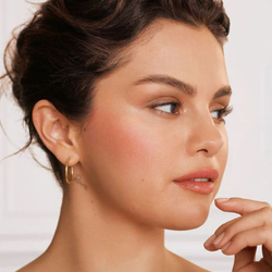 Rare Beauty Soft Pinch Liquid Blush - Encourage