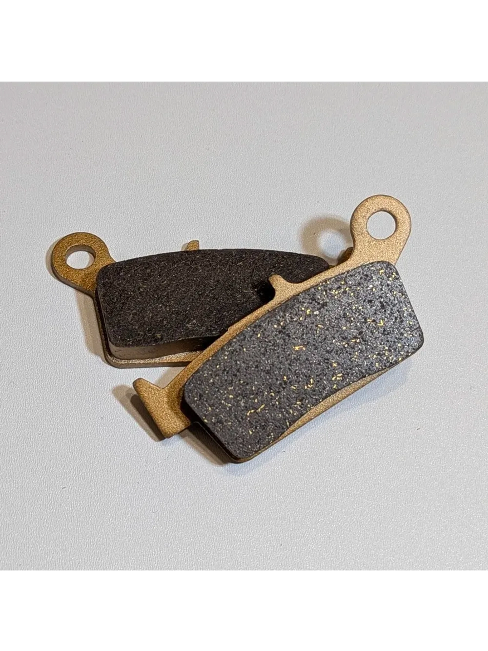 + - Колодки тормозные износостойкие для эндуро мотоцикла JMC