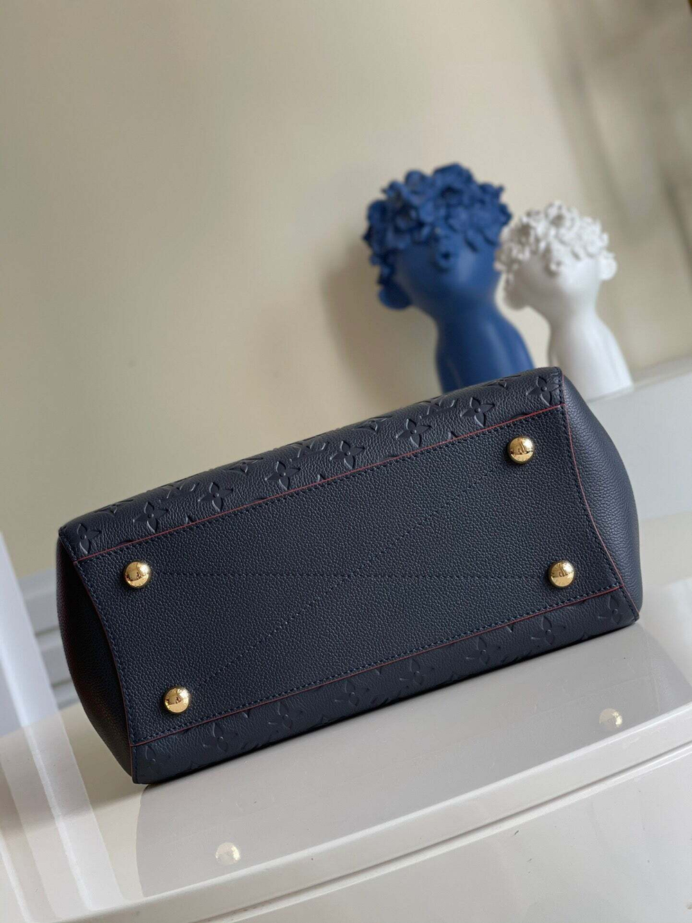 Louis Vuitton Montaigne MM