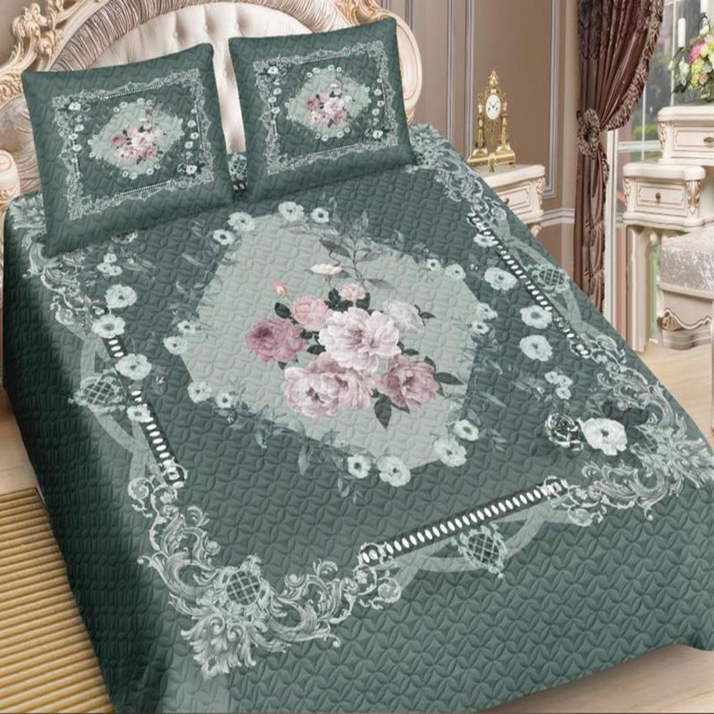 Покрывало шёлк с наволочками "РУ. МИШЕЛЬ", Россия. Покрывало шёлк с наволочками "РУ. МИШЕЛЬ", Россия.