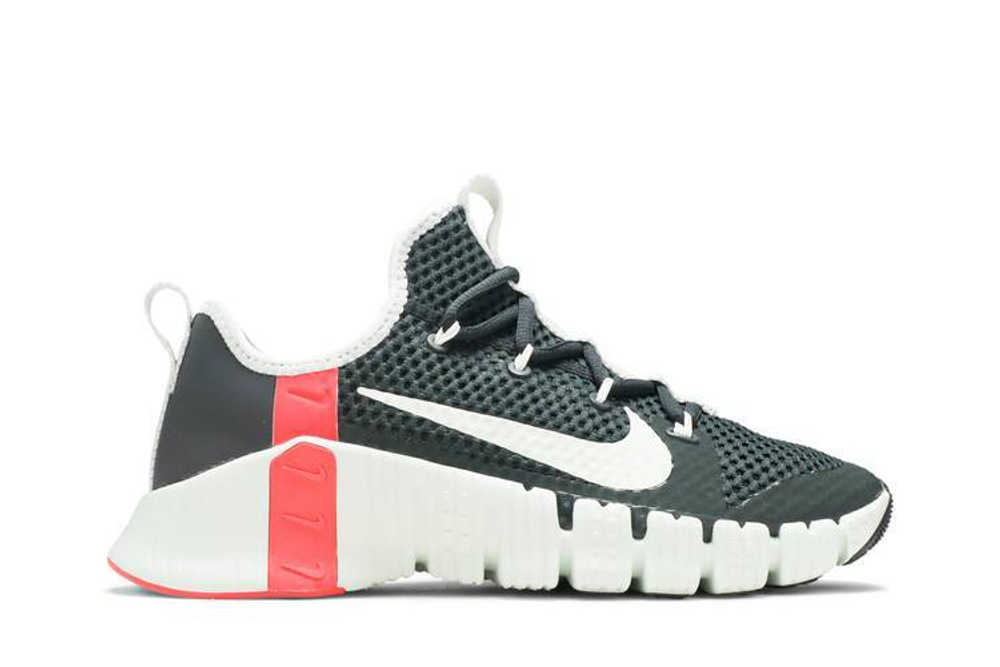 Nike metcon 3 grey on sale