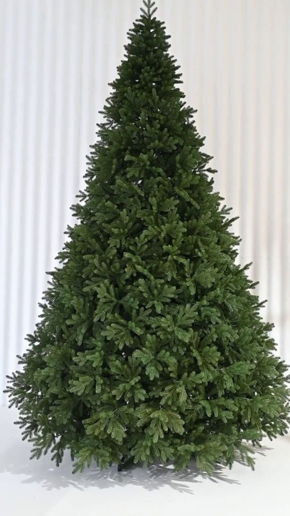 Большая елка «Городская» (Литая хвоя) 4 м