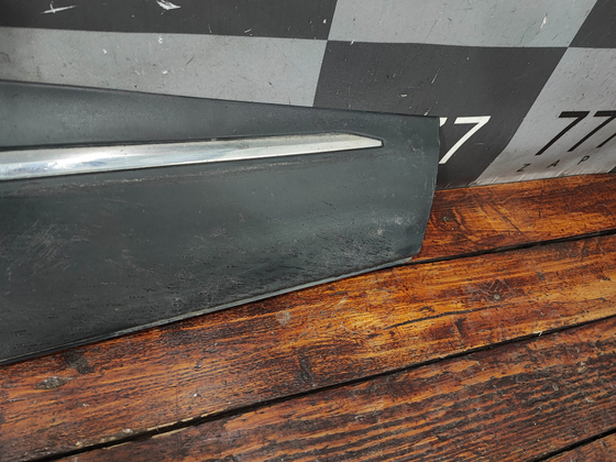 Накладка двери передней правой Renault Kaptur 16-22 Б/У Оригинал 808201805R