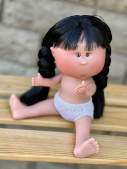 Кукла Nines виниловая 30см MIA BLACK без одежды (3000W36)