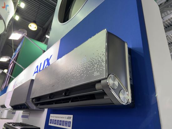 Настенная сплит-система AUX ASW-H09A4/AF-R2DI + AS-H09A4/AF-R2DI, белый