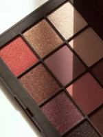 NARS Extreme Effects Eyeshadow Palette