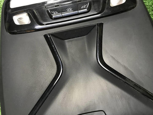 Плафон салона BMW 3er G20 (2018-н.в.)