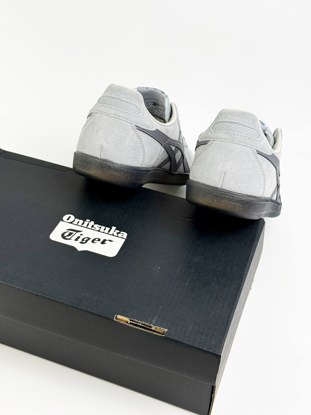 Кроссовки Asics Onitsuka Tiger #B239 (сер.)