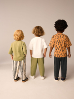 Футболка и брюки в комплекте для мальчика Next E64-977, 3 шт., Бежевый, Белый, Хаки