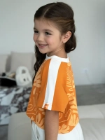 Укороченная футболка для девочки