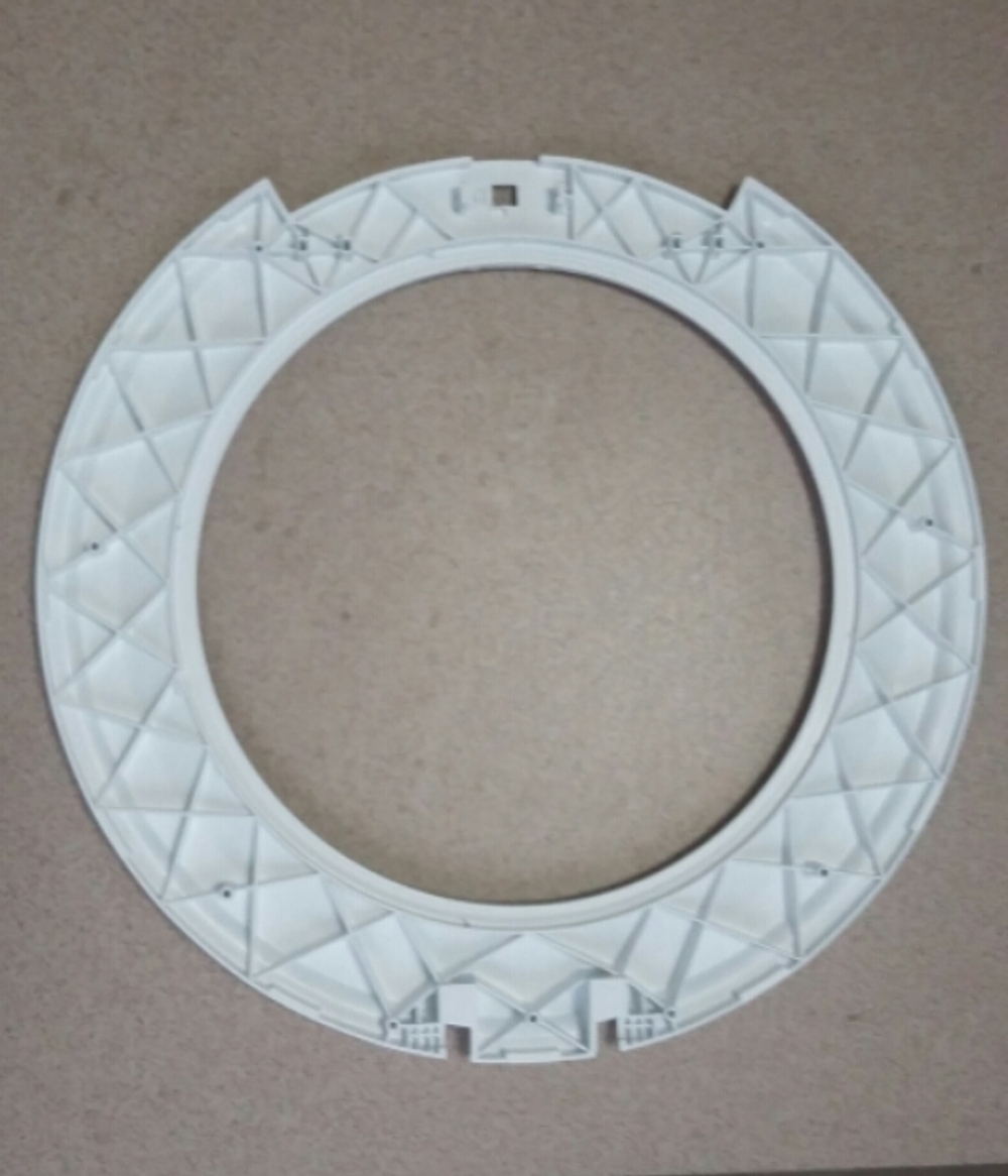 внутреннее обрамление люка стиральной машины БОШ 741985