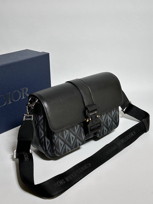 Сумка через плечо Christian Dior