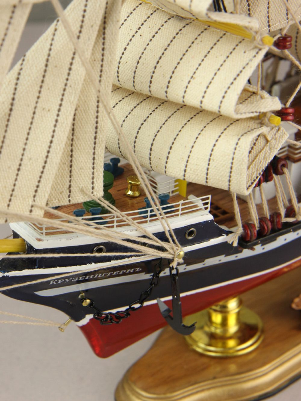 Meteor Lights Модель парусника Крузенштерн 52 см