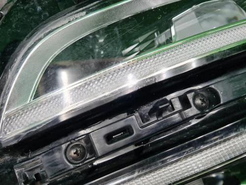 Битая Фара левая Genesis G70 (2020-н.в.) LED