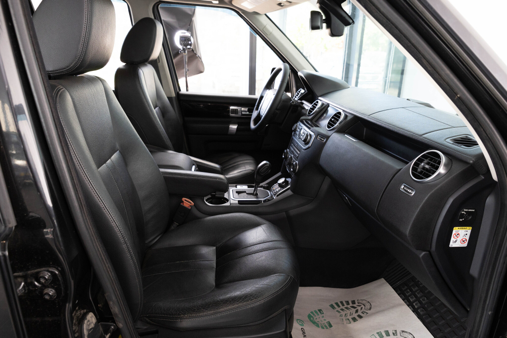 Land Rover Discovery, 2010 год