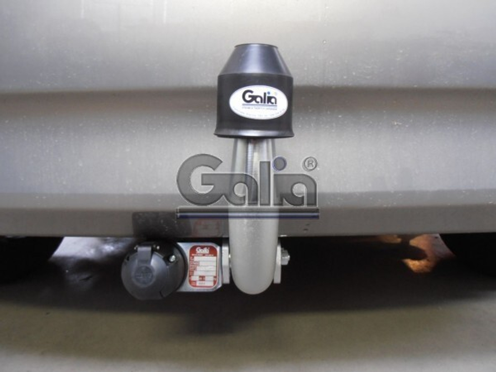 Фаркоп оцинкованный Galia K029C для Hyundai i30 хетчбек FD 2007-2010, Kia Ceed хетчбек 2006-2012(паспорт и сертификат в комплекте)(без электрики)